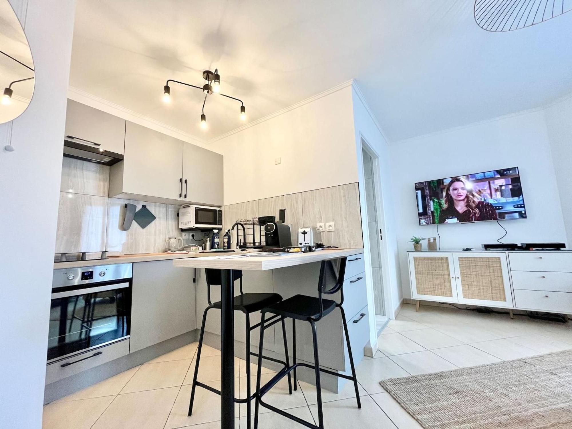 'La Villa Melanie' Neuf, Equipe, Terrasse, Centre Menton Exterior photo